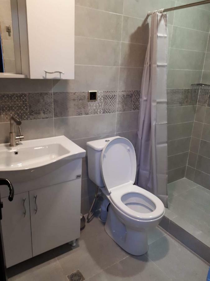 博尔若米 House Lia酒店 外观 照片